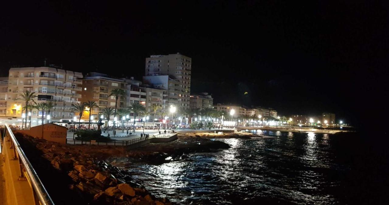 El Sombrero Apartment With Free Wifi Playa Del Cura 또레비에하 외부 사진